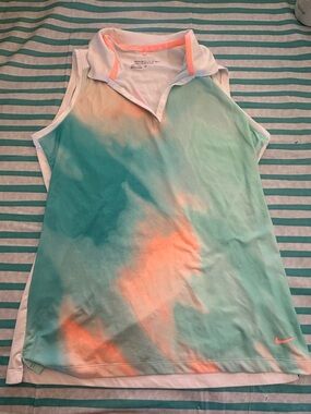 Nike Golf Dri-Fit Tank Top - women’s medium